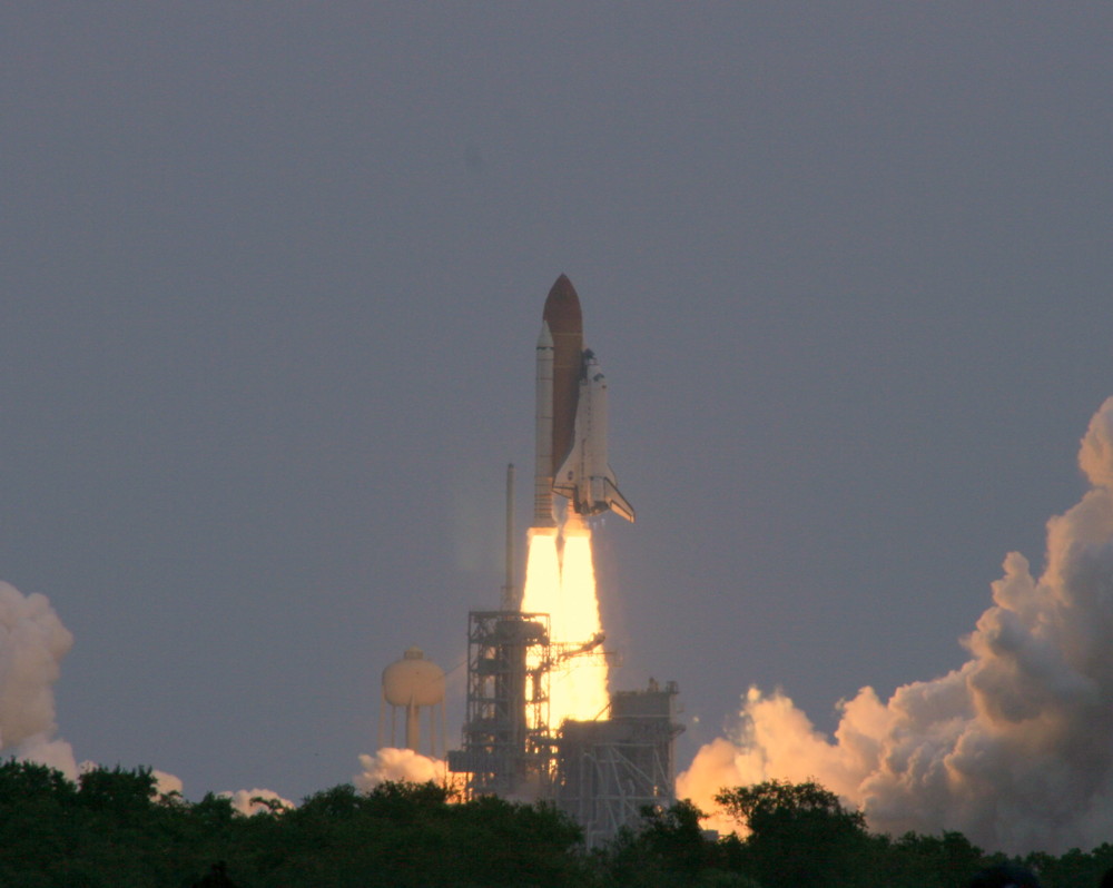 Tears and Cheers: NASA Shuttle's Swan Song Brings Strong Emotions